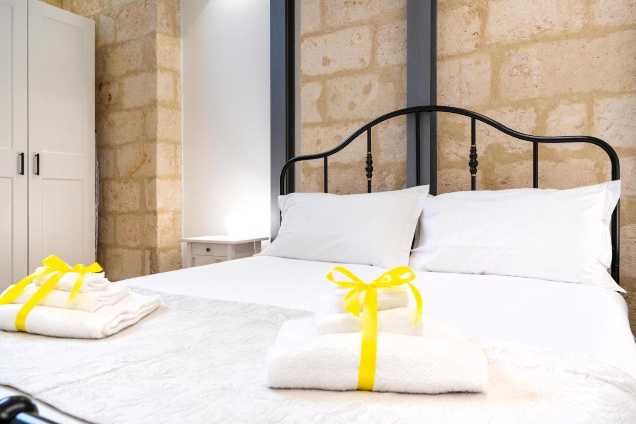 Stazione & Politecnico Stylish Apt With Netflix Bari Exterior foto